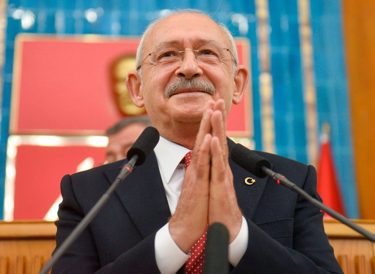 Onurlu bir yenilgi, haksız bir kazançtan çok daha gurur vericidir… Emeklerinizin her bir zerresi için sonsuz teşekkürler 🙏🏻 <a href="/kilicdarogluk/">Kemal Kılıçdaroğlu</a>
