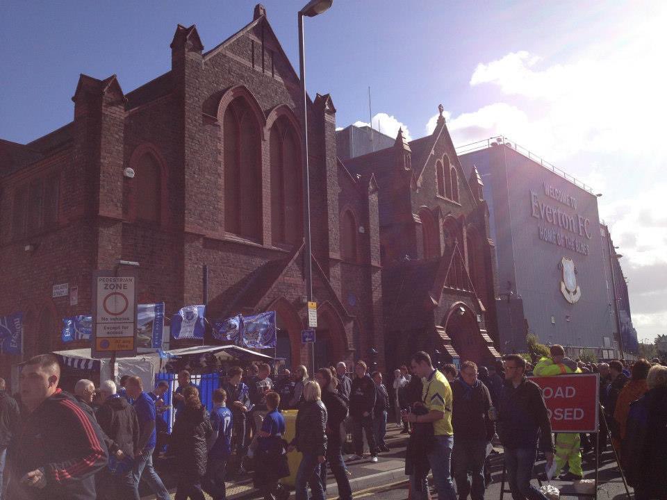 ellenloudon's tweet photo. Ok. My beloved @Everton please don’t do this to me again. Everyone rest up now. Have a summer break and next season be better sooner! Love you. @NevilleSouthall #boyb https://t.co/IZOJcuVEaJ