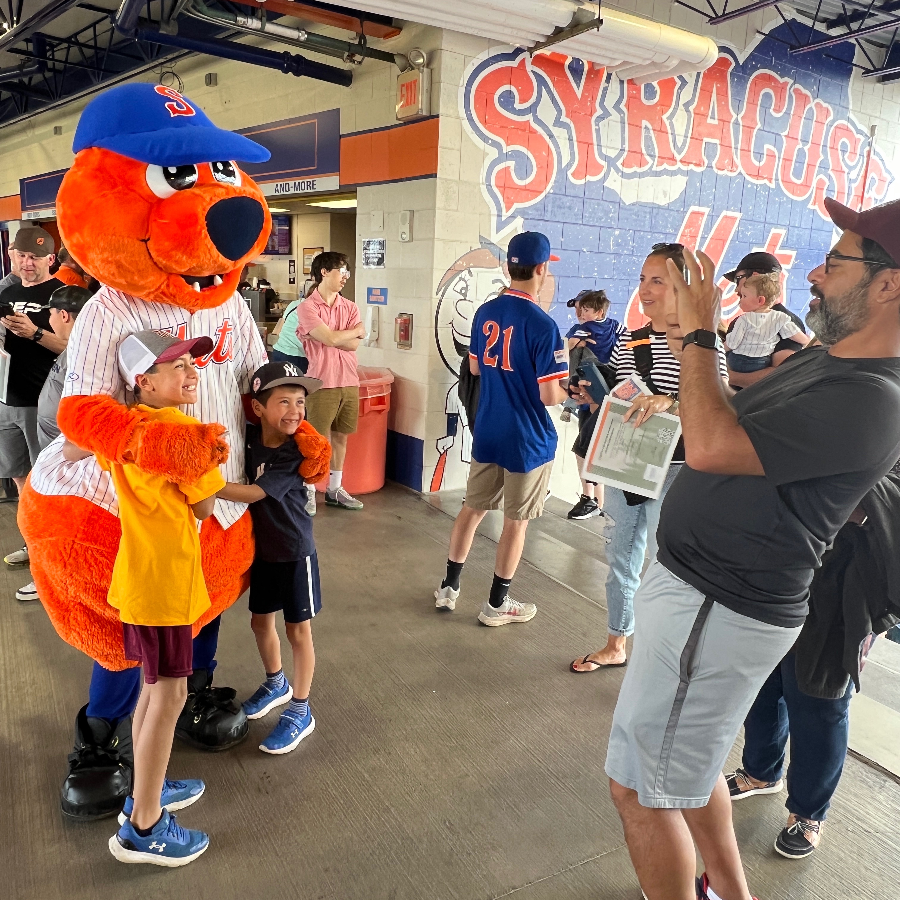 Syracuse Mets on X: It's been an amazin' holiday weekend so far, and we've  got ONE MORE NIGHT of family fun in store—join us at NBT Bank Stadium for  tonight's game with