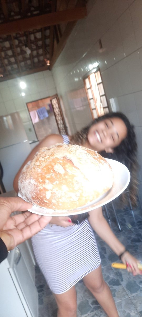 SamuelKuro123's tweet photo. Minha irmã fez pão https://t.co/vNHejezpEY