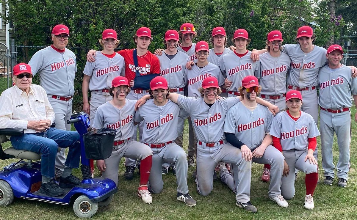 Congrats to our High School baseball team on a great season. The Hounds finished tied for 1st in their division in the regular season and went 1-1 in playoffs this wknd.

Thanks to all alumni, family & friends who came to cheer them on all season! #NDProud #HesAHound #ShesAHound