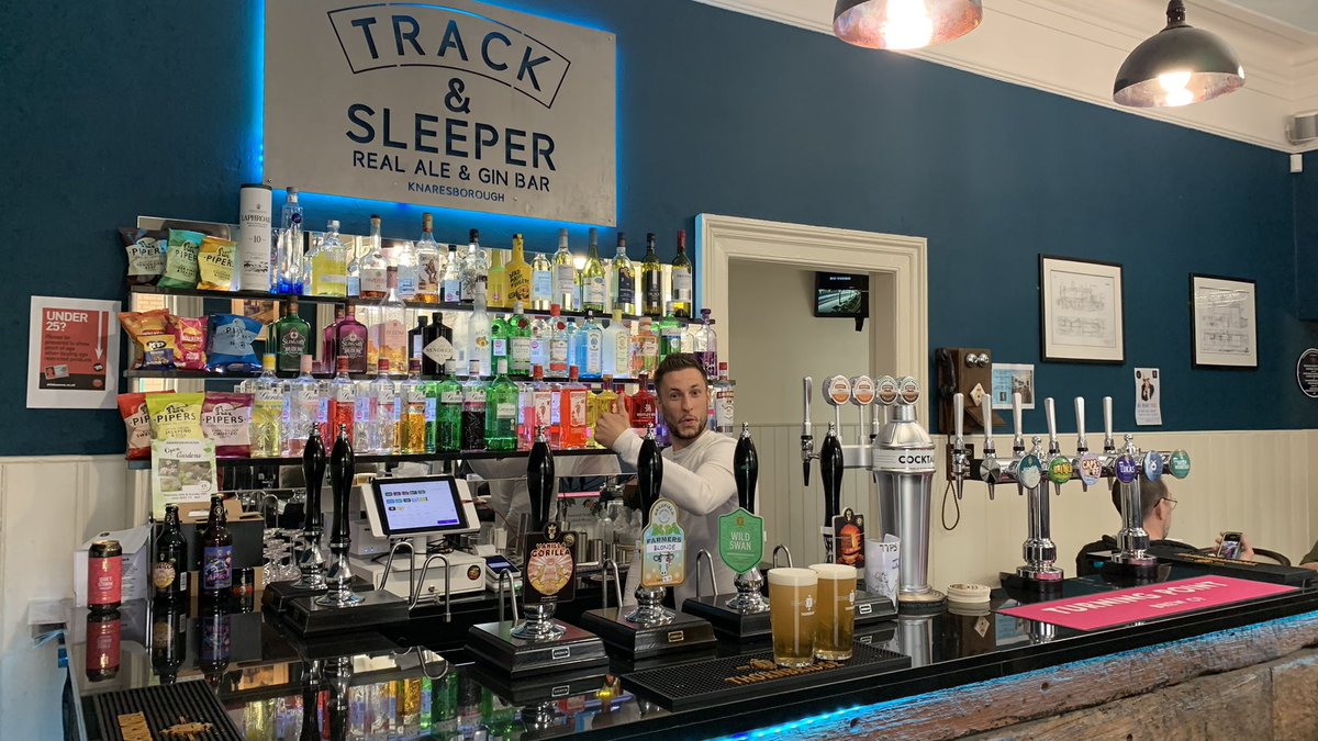 KirkStan's tweet photo. Day 3 of our #Harrogate based #TinTent ๐ Beer tour finds @Lynne_Kirk and I at @BrewingGorilla Track & Sleeper in #Knaresborough (again). One of our favourites when over this way. (I did say โI wonโt get you in the pictureโ to the barman!)โฆ.But!โฆ.๐คฃ ๐ป๐๐ https://t.co/yVtXOKUUMY