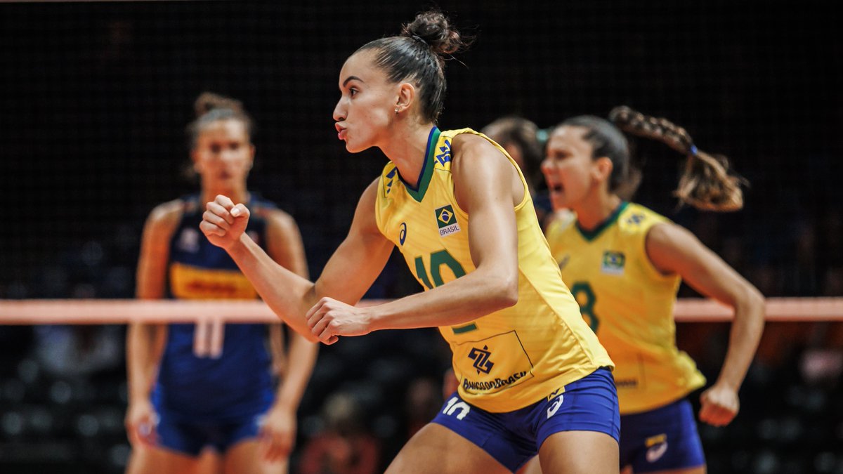 Temmzvolley's tweet photo. Biraz erken ama #VNL2023 tahminleri?
🏆
🥈
🥉
hayal kırıklığı:
#bestOPP:
#bestSetter:
#bestOH1:
#bestOH2:
#bestMB1:
#bestMB2:
#bestL:
👑MVP: https://t.co/3auSqISwGI