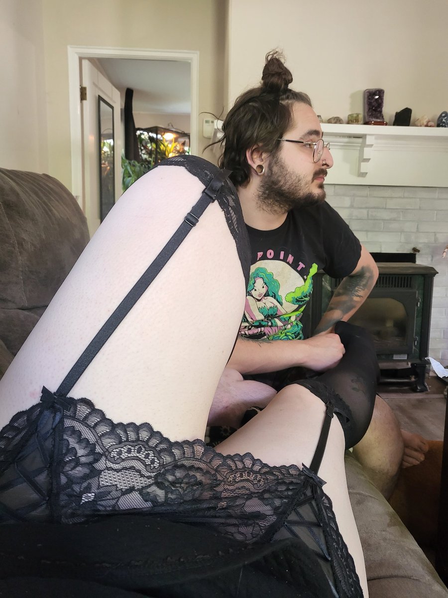 marypotpins's tweet photo. I could stare at him forever 😍 https://t.co/TmaEUEIQR7