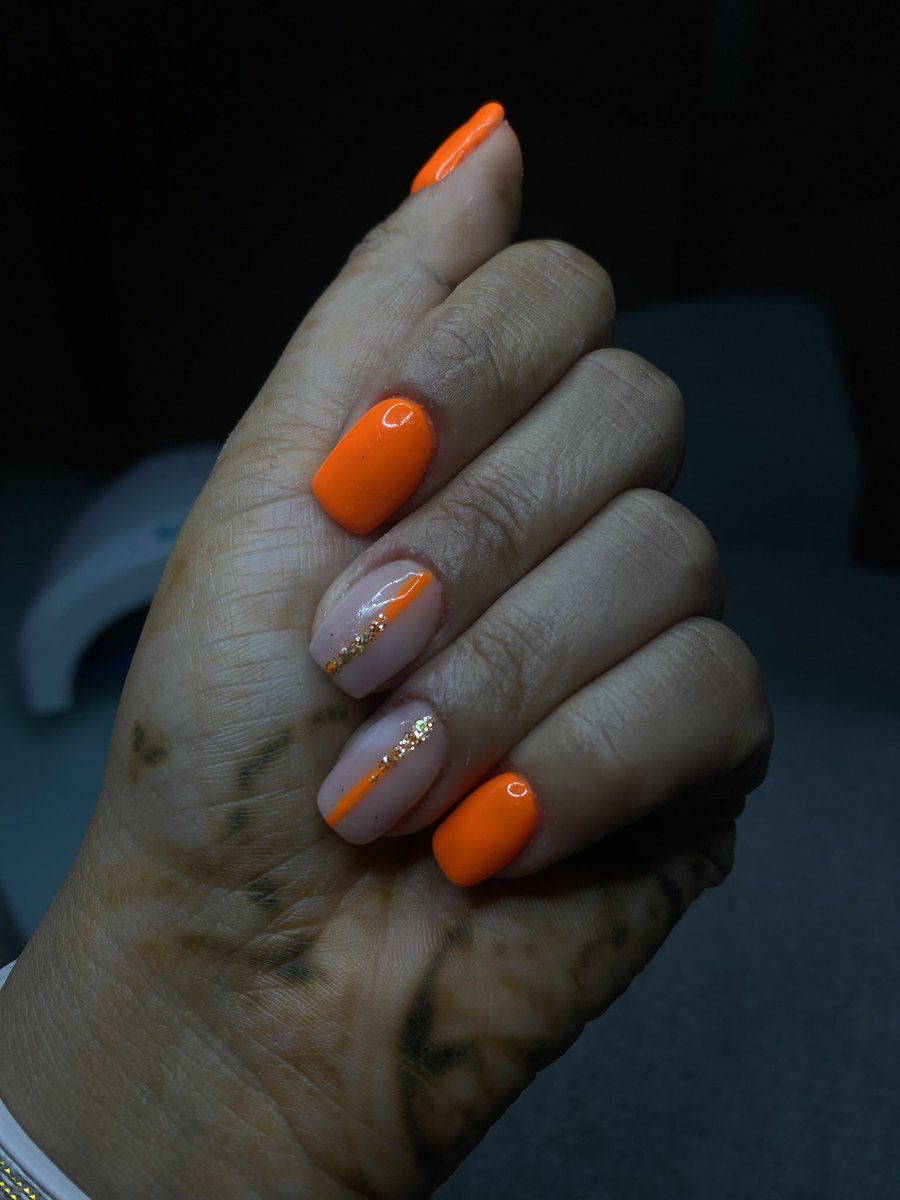 ThisIsGunni's tweet photo. Let me show you some of my Work💁🏻‍♀️🫠 #nailsappreciationpost https://t.co/m6VMZLO4TY