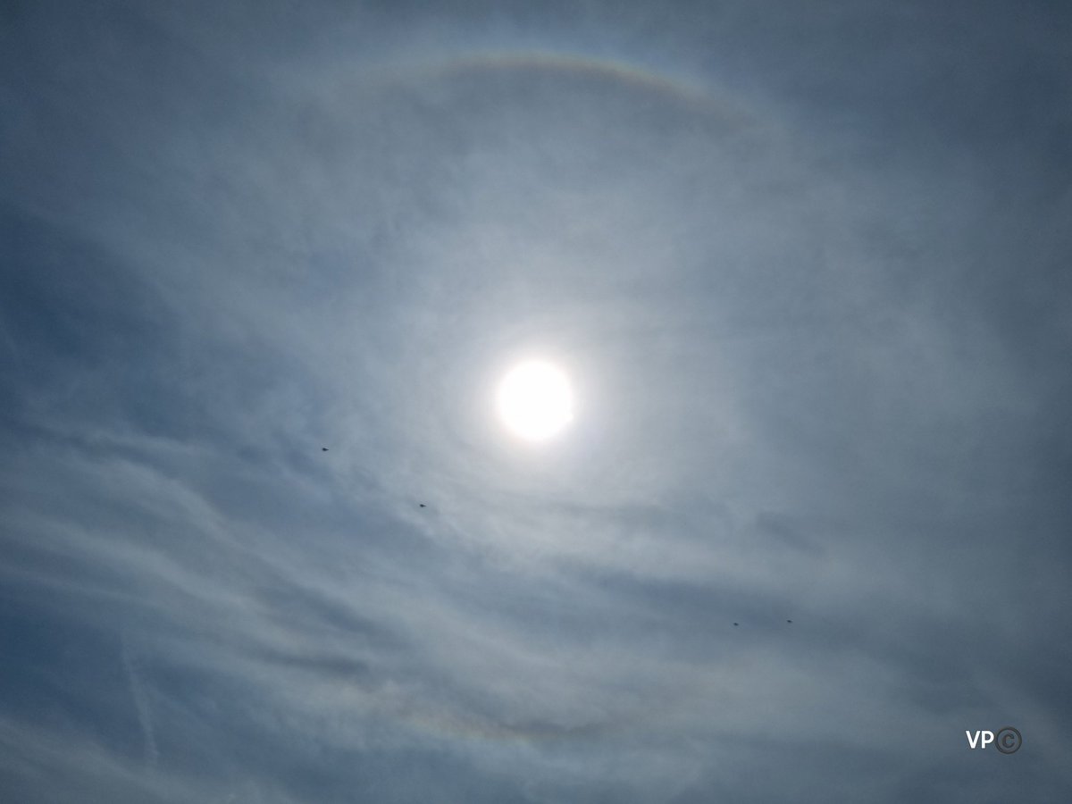 Herdenking Margraten vandaag..
De zon en 4 straaljagers 👁✨️