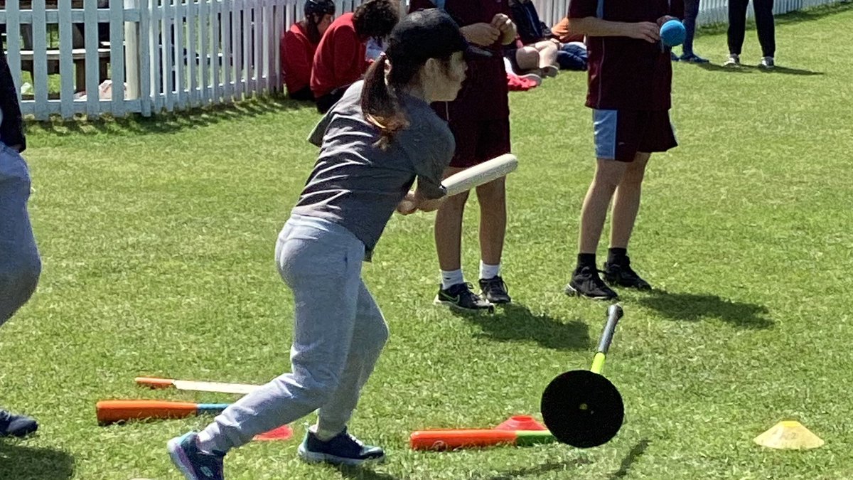 BridgeEaston's tweet photo. Last Tuesday, students from Rowen class, went to Sprowston Cricket Club, for a Rounders Competition.
This was the first time many of the children had experienced rounders. The children had a great time learning new skills and meeting peers from other schools. 
Well done everyone! https://t.co/7IBMyCjp22