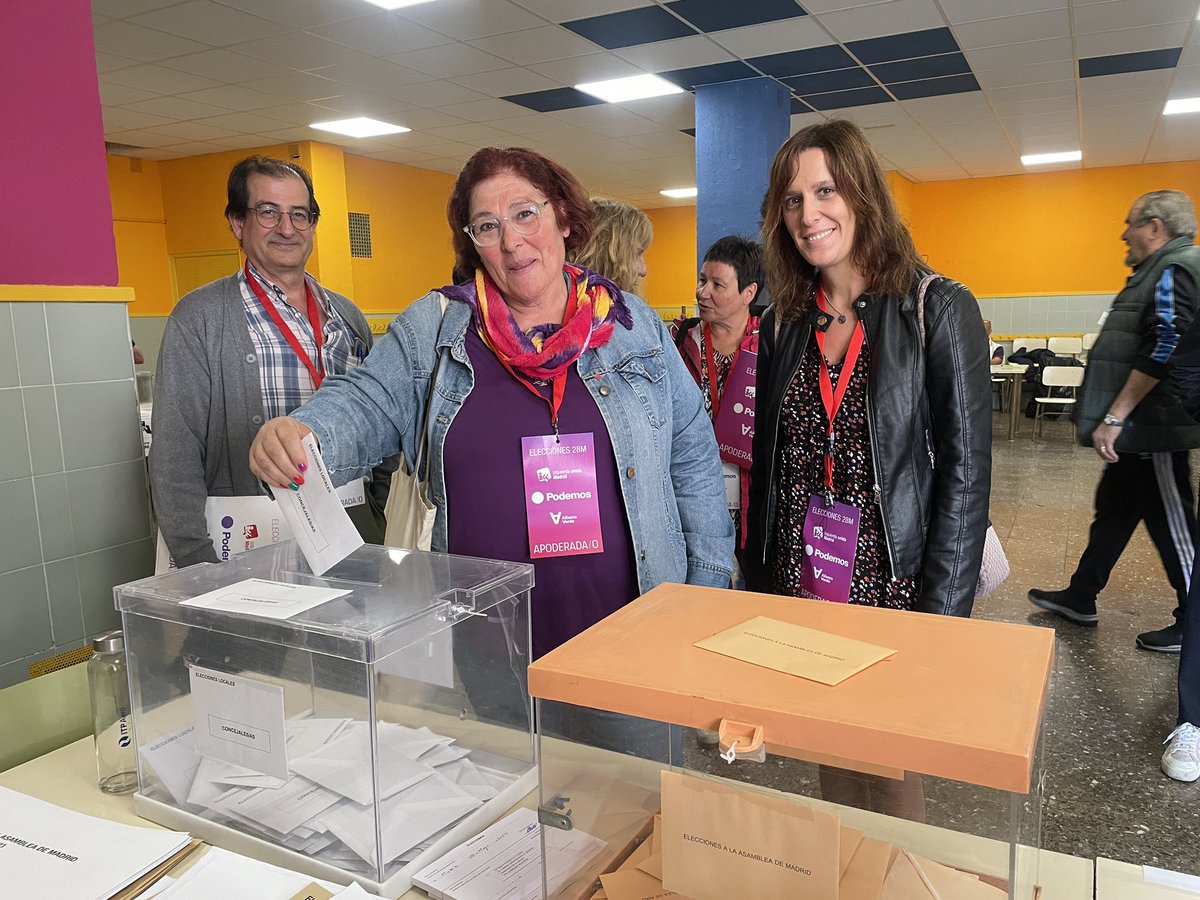 CarolCordero_N's tweet photo. La mejor ruta en la jornada electoral, acompañando a @RodriguezM_Yol en Madrid Ciudad y a los compañeros/as de @IU_Madrid que encabezan candidaturas en Paracuellos de Jarama, Coslada, San Fernando de Henares, Arganda y Ciempozuelos. https://t.co/ZWZSQ4sgfv