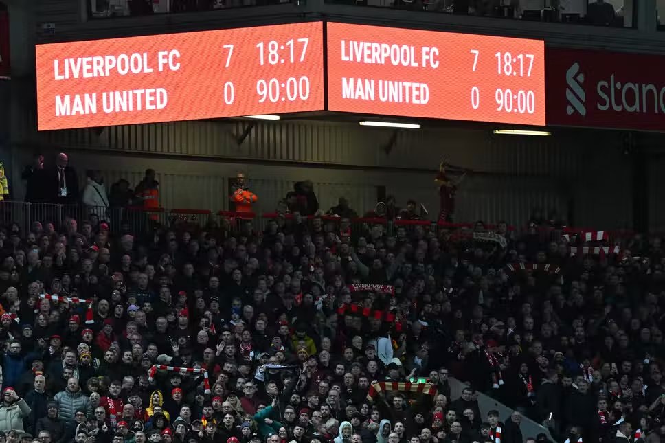 Hoy se termina una temporada de Premier League de resultados espectaculares, equipos que regresan a la élite del fútbol europeo y un campeón que está marcando época.

Hoy nos despedimos un par de meses de la liga más bonita del mundo ❤️