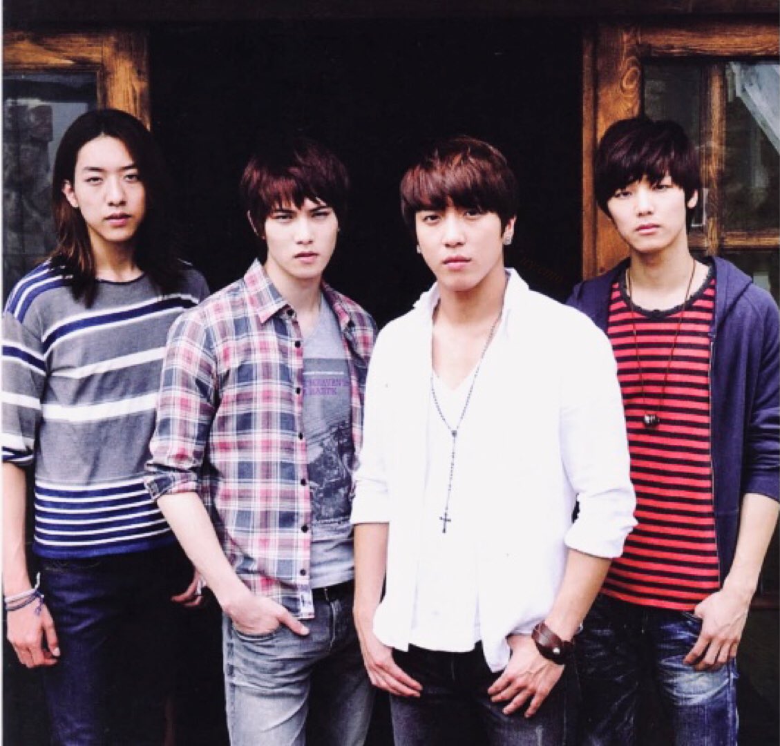 uy_emotional's tweet photo. #好きな画像 #waiting_4cnblue
#CodeNameBLUE
#mybestband https://t.co/f2dtgOC4lL