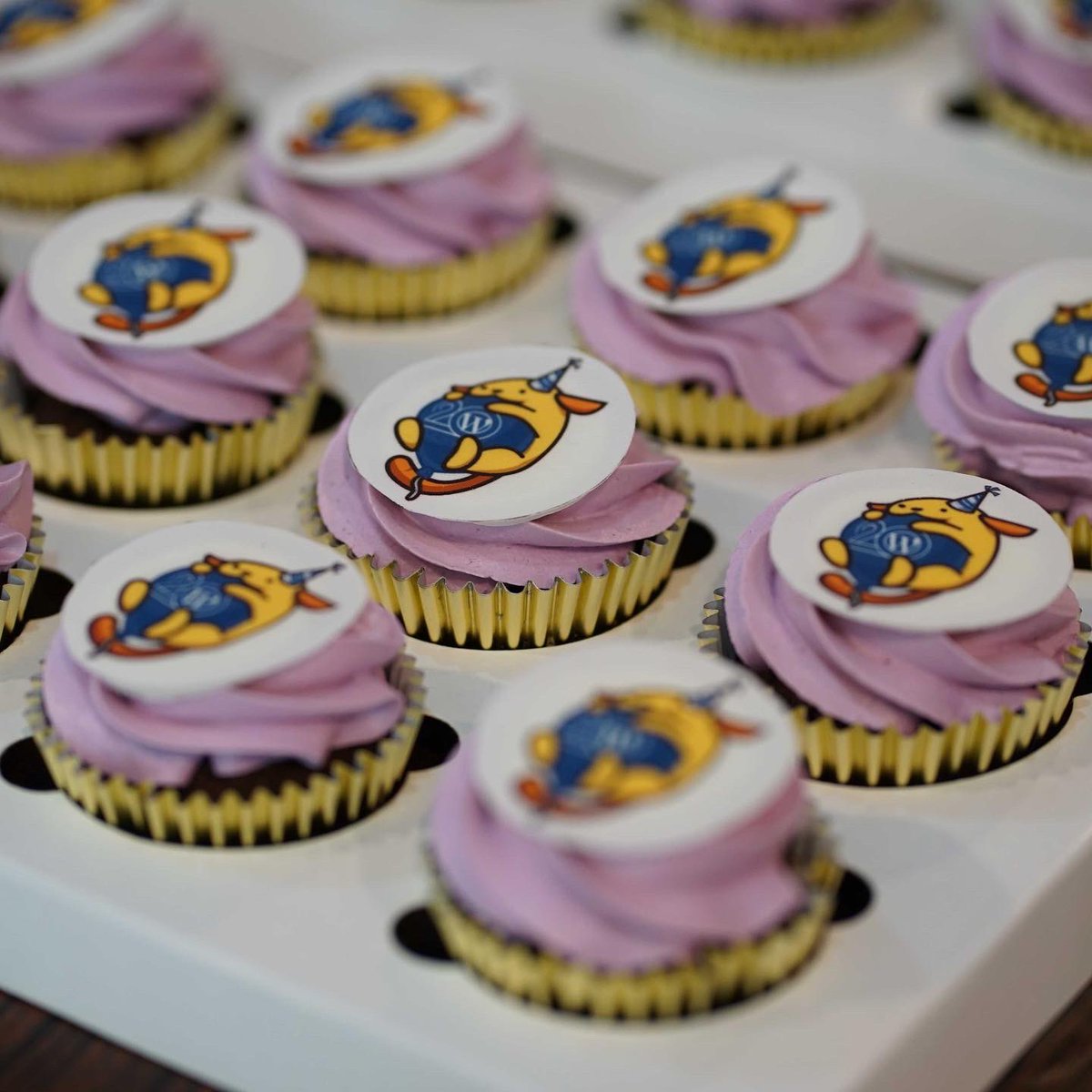 wcjkt's tweet photo. Like many community across the world, we also had a beautiful birthday cake and Wapuu cupcakes!
We hope our future with WordPress will always be as sweet and beautiful as these amazing cakes.
Thank you @Niagahoster!
#WP20 #WPID #WCJKT #WordPress https://t.co/taAIt1iWJw