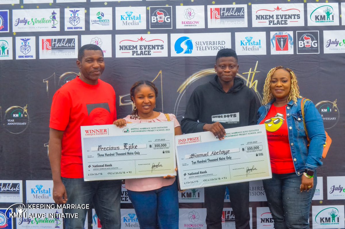 AliveKMA's tweet image. An empowered family is an empowered society.

Keeping Marriage Alive Initiative Empowerment Project School (KEPS) grant was part of the events for the KMAI 10th anniversary. 
Congratulations to Precious Ejike and Sam Adetoye.

#SaveTheFamily
#KmaiAt10