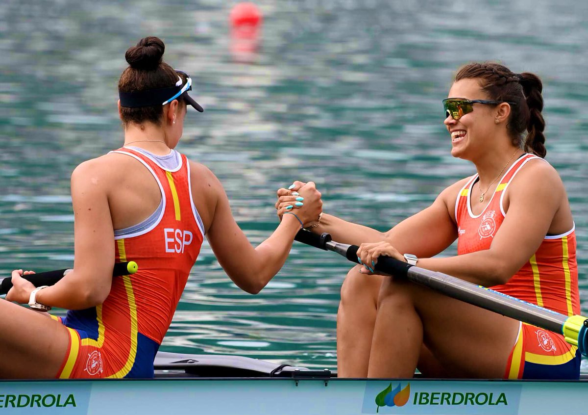 ebredigital tweet media