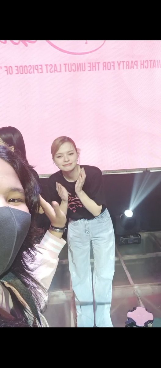 freen_is_daddeh's tweet image. This is the first time I&apos;ve met you and it&apos;s the happiest moment of my life. I may not be here from the very beginning but now my love and support for you will be forever. I love you so much baby see you again soon ❤️😘
#LOV3beckysangels
#beckysangels