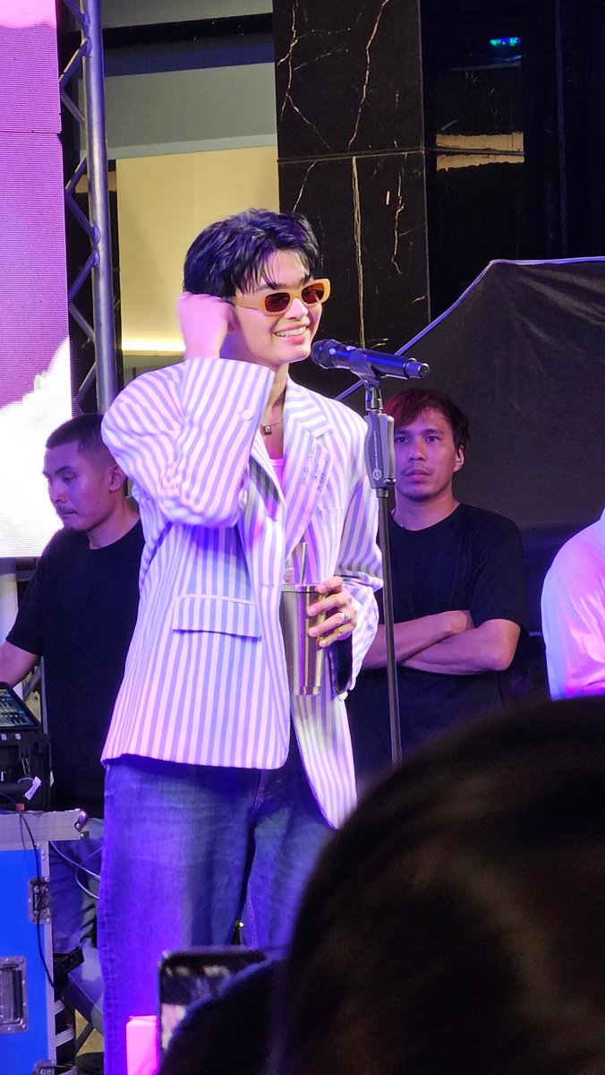 khwanchanok_A's tweet image. แค่เพียงรอยยิ้มเล็กๆ : ))
28.05.2023 | Ideo Charan70

#AnandaUrbanCaravan 
#AnandaDevelopment 
#IdeoCharan70xNONTTANONT
#NONTTANONT
#นนท์ธนนท์