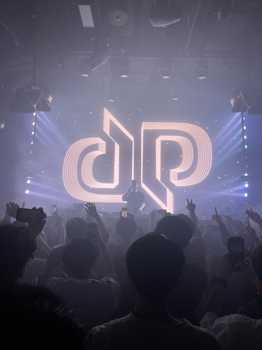 Torao76540742's tweet photo. やはりfuture bounceは最高 #futurebounce #EDM #futurehouse #dirtypalm https://t.co/iLpfJPMuNO