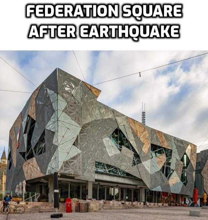 Federation Square after Melbourne earthquake.
#earthquake #melbourne #melbourneearthquake