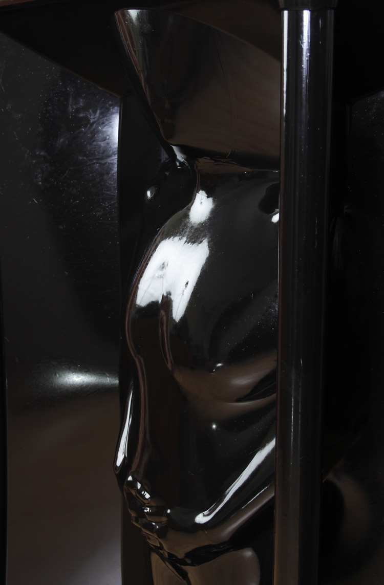 Wearing a Ballhood inside a vactower creating a weird human sculpture #ballhood #vactower
vacbed.co.uk ballhood.com