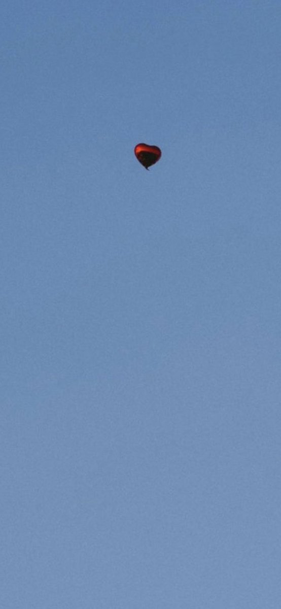 #LoveOnTourEdinburgh night 1