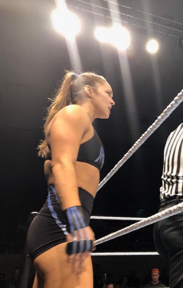 Ronda Rousey - WWE Live event #WWERaw