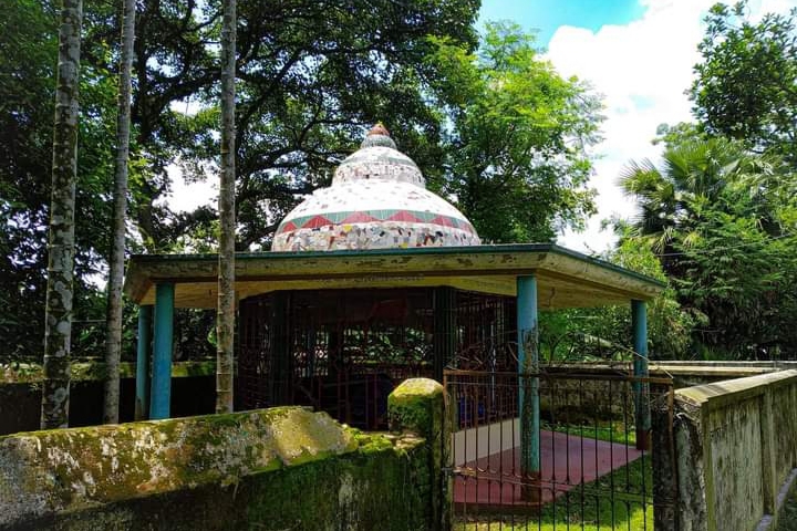 ইসলাম ধর্ম প্রচারে বাংলাদেশে প্রথম মসজিদ নির্মাণ ধামইরহাটে