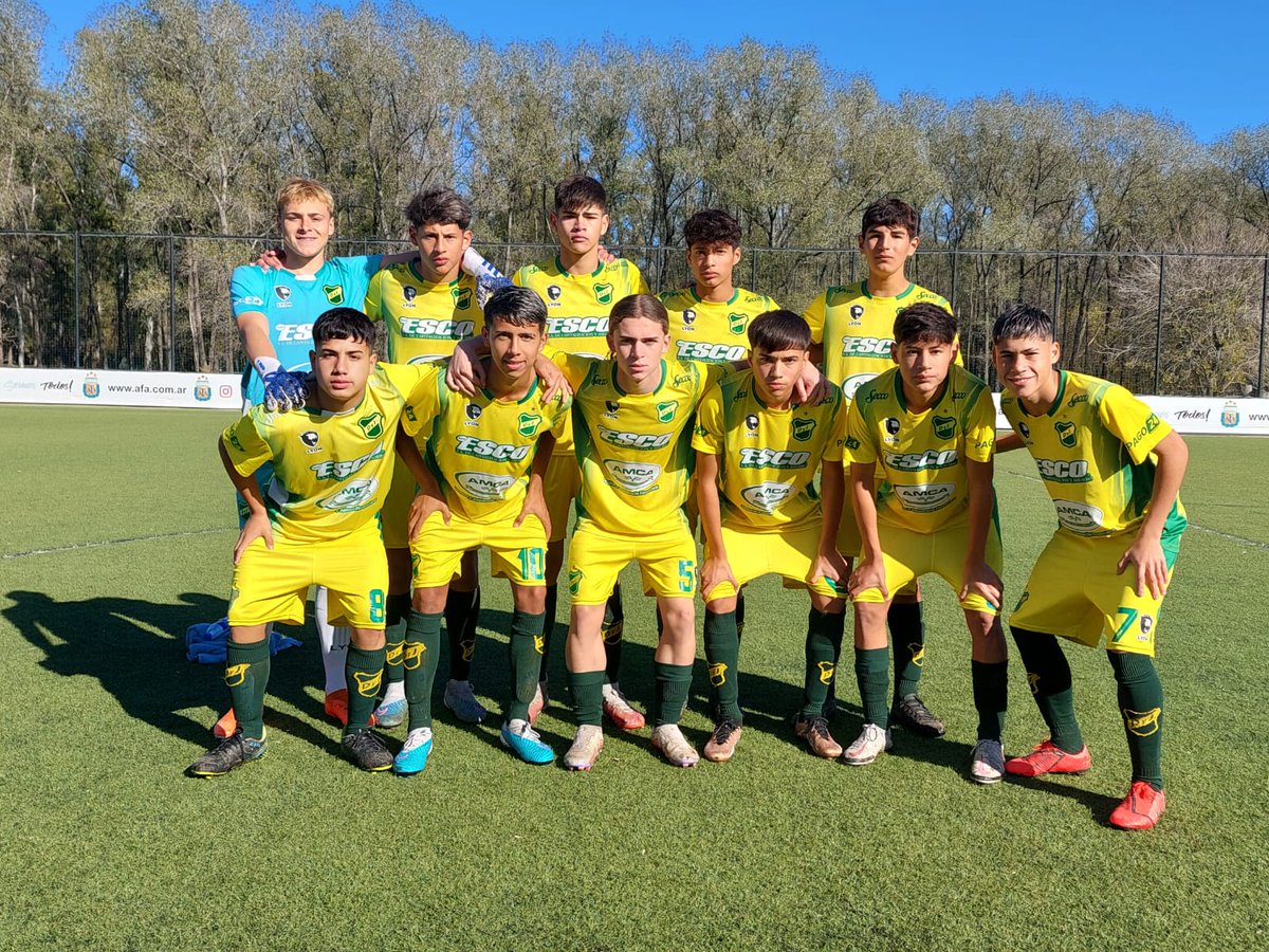 #JuvenilesLPF ¡HAY MÁS ACCIÓN! 

#Quinta | Defensa y Justicia 0 - Argentinos Juniors 0 
#Octava | Argentinos Juniors 0 - Defensa y Justicia 0 

📸: <a href="/InferioresAAAJ/">El Semillero del Mundo</a>

#defensayjusticia #SomosDefensa #SomosVarela #ArgentinosJuniors