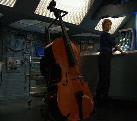 XFchemist's tweet image. well...he is too a fine instrument to be played with 😂#cello #stargate #fedcon