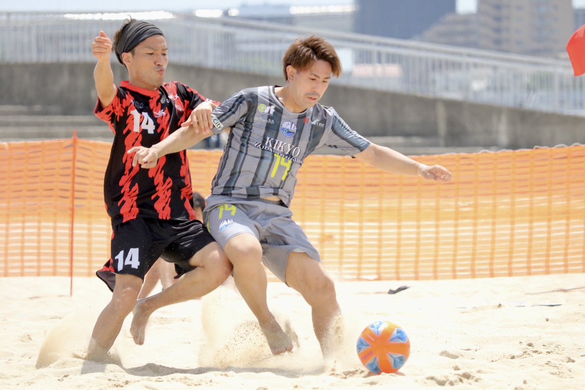 dorsalmfc's tweet photo. 【2023.5.28 Photo📷】
🏆2023 関西ビーチサッカーリーグ
⚽️DORSAL M.FC/ASHIYA 2-7 AVANTE OSAKA
📍明石 大蔵海岸
📷@meri._.melo
#dorsalmfcashiya
#beachsoccer
#季鋏造園土木
#株式会社石飛
#炭火焼肉かんてき
#Charme
#esforco2016
#SATOSPORTS
#UEMURASPORTS
#anico https://t.co/1BoBrztHCn