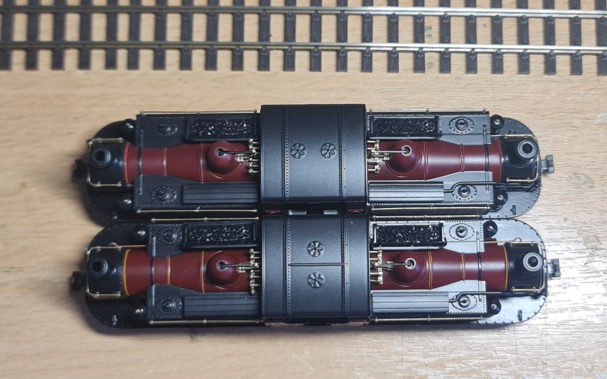 JohnCord28's tweet photo. Love playing spot the difference! I really need to start on my NG layout! #TMRGUK #FairlieFun #NarrowGauge #009Scale https://t.co/0DpvH1v6li