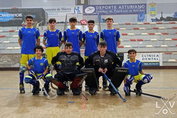 Fed. Galega Patinaxe (@fgpatinaxe) on Twitter photo #hockeypatins 🏑
Compañía de María 3° clasificado no Campionato de España infantil de hóckey a patíns.
📷: <a href="/by_vel/">Luis Velasco Hevia</a> #hockeypatins 🏑
Compañía de María 3° clasificado no Campionato de España infantil de hóckey a patíns.
📷: <a href="/by_vel/">Luis Velasco Hevia</a>
