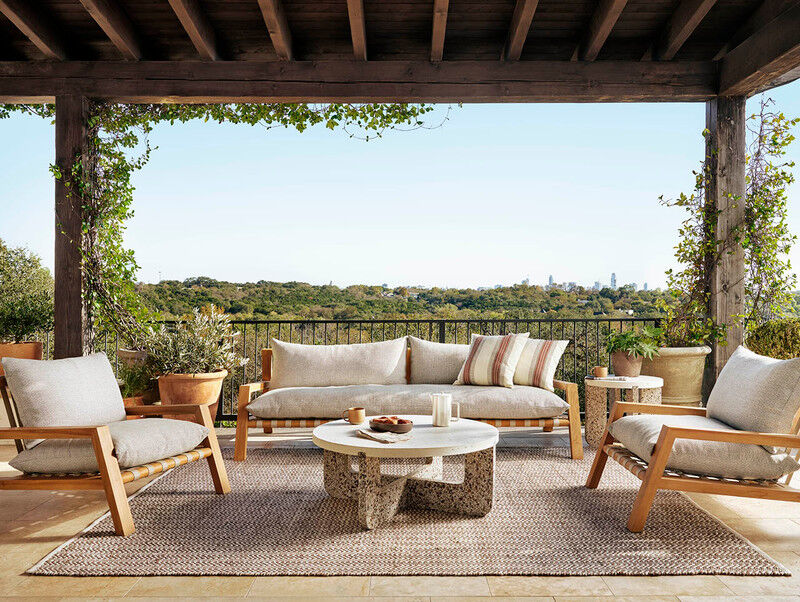 Upgrade your outdoor living space with a new sofa! Perfect for summer gatherings and relaxation ☀️🛋️ #outdoorliving #summervibes #patiofurniture #decor #solanabeach #interiordesign