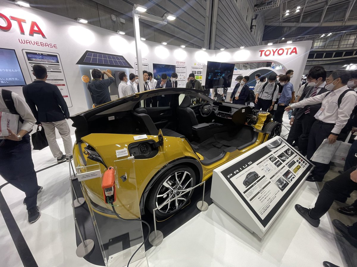 AudiTDI2000's tweet photo. 切られたプリウスに、切られたアリア https://t.co/kC5RpZU8qY