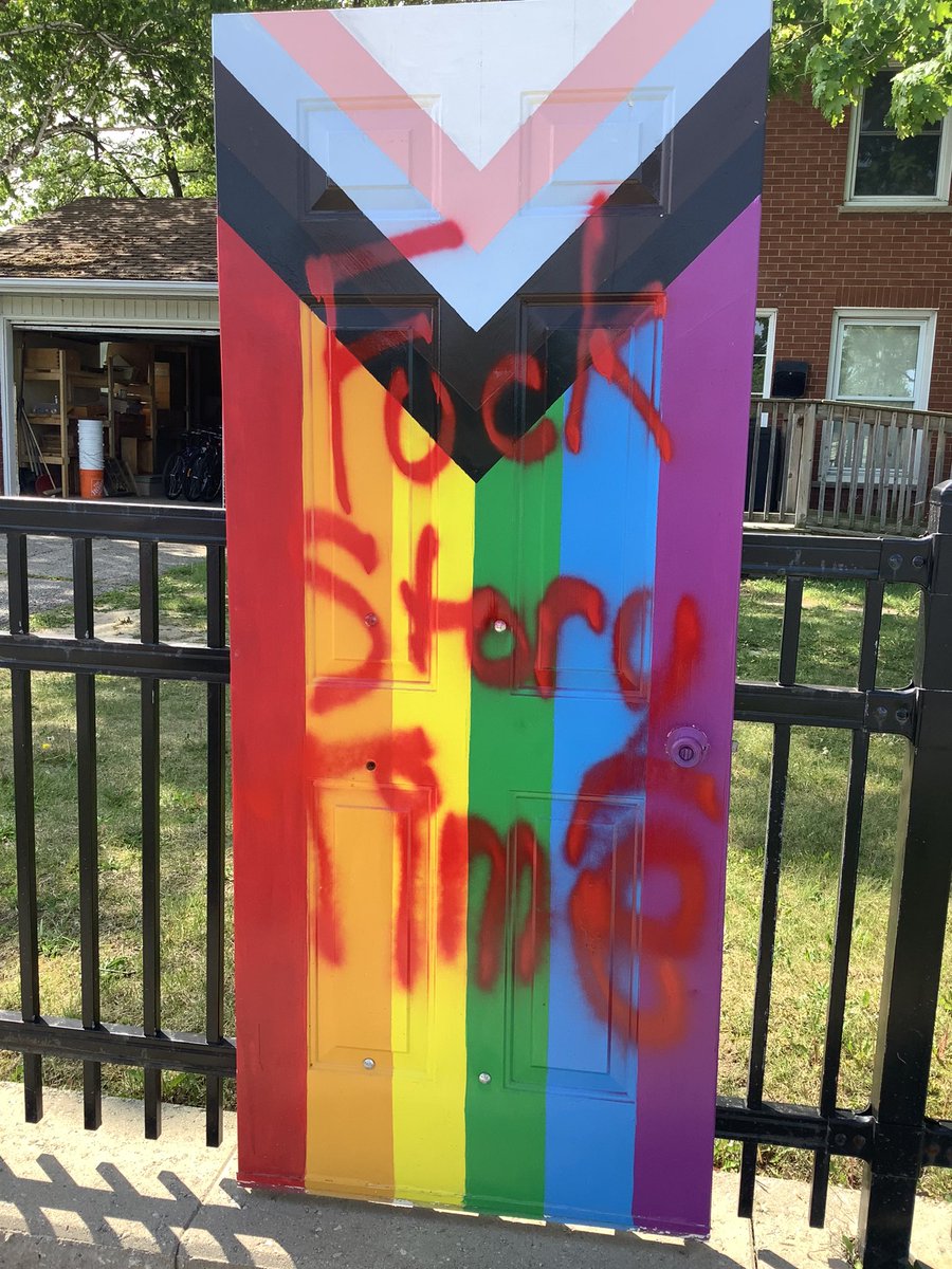 To the person or persons who did this last night at @StAidansLondon - we will not be deterred. Hate will not prevail. #LoveWins #LoveOverHate 
We will be speaking about tearing down barriers at our 11 am service. 
@CTVLondon @CBCLondon @diohuron 
@AM980News