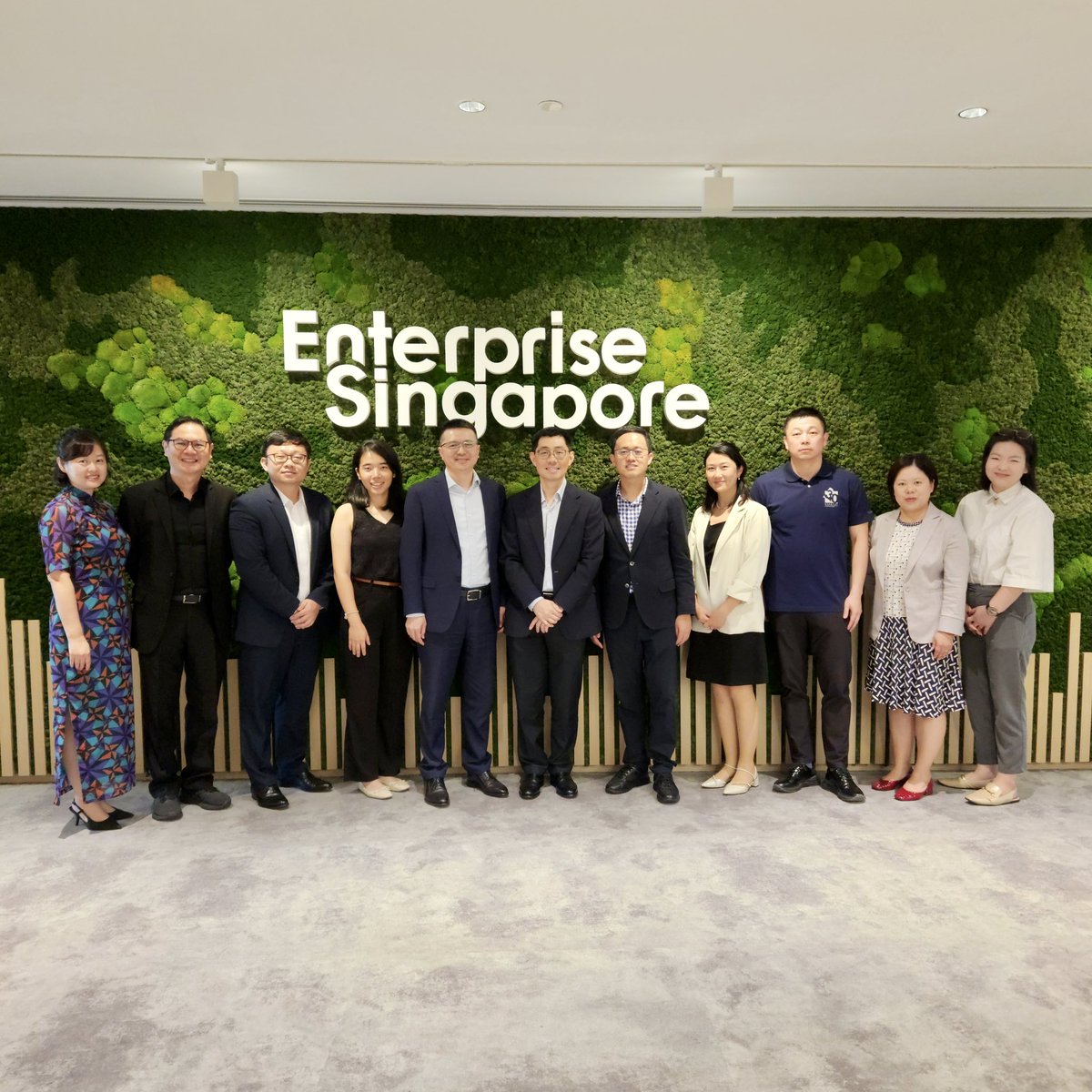 drostontang's tweet image. It’s been a successful week with #ZhangJiangGroup in #Singapore. Together we had an engaging series of activities.

Stoked to represent #XNode to receive this partnership recognition!

Watch this space as we strengthen our engagement: #China-Singapore #Innovation Launchpad!