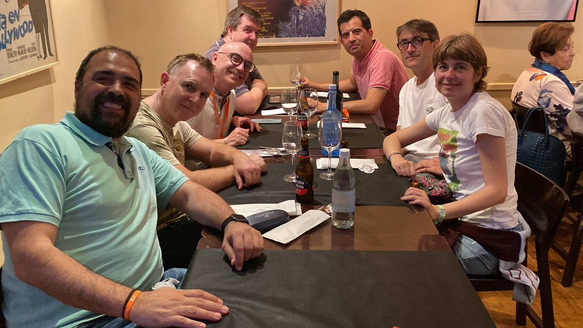 Comida de apoderados.
Merecido descanso 💪