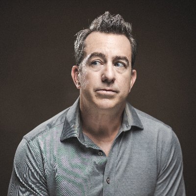 Viki Eanni tweet media