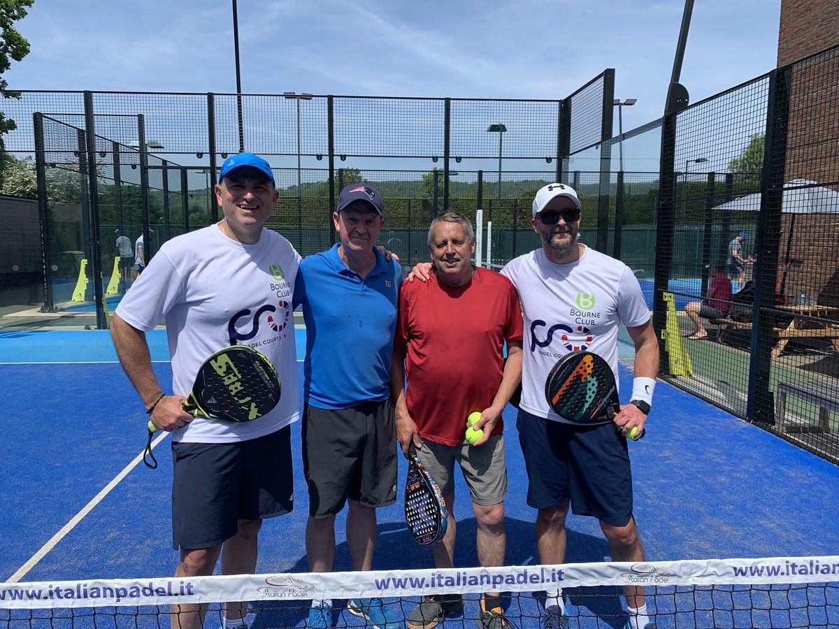ipadeluk's tweet image. Serve and trolley! Limpsfield 2 v Bourne 3 in the iPadel Club Leagues on a beautiful sunny Sunday morning 😄👍🎾

#padel #ukpadel #clubpadel #padelleagues #surrey

@evendo_events @babolat_padel @padelshack @wearepadel_derby @padel_iq @padel1969official @the_bandeja @padel.london