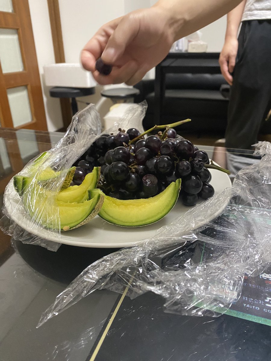 GreenGeekhouse's tweet photo. 今日はギークハウス住人のみんなと飲み会でしたー！

飲んでいても転職トークやテックトークで盛り上がって楽しかったです😁

やっぱりエンジニア飲み会は楽しい🍺

二次会はギークハウス新丸子にて（笑）

#エンジニアシェアハウス
 #ギークハウス https://t.co/4RO0Y6Caot