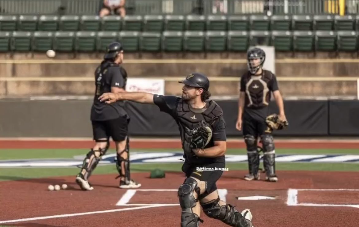 AndiJennings's tweet photo. @JenningsDillon @BengalPrinc @JucoUncommitted @jucoroute @JUCOWorldSeries @JkroegerJt #frederickcougars #fcc #frederickcc https://t.co/jJOnXCGHB8
