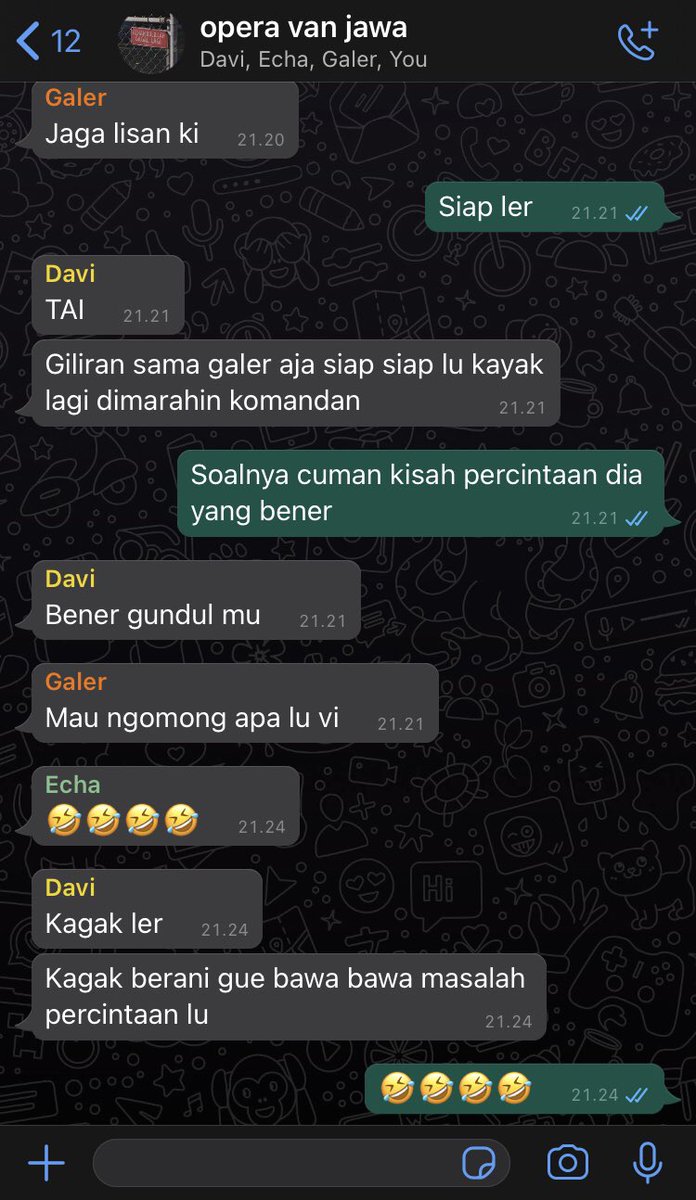 ela tweet media
