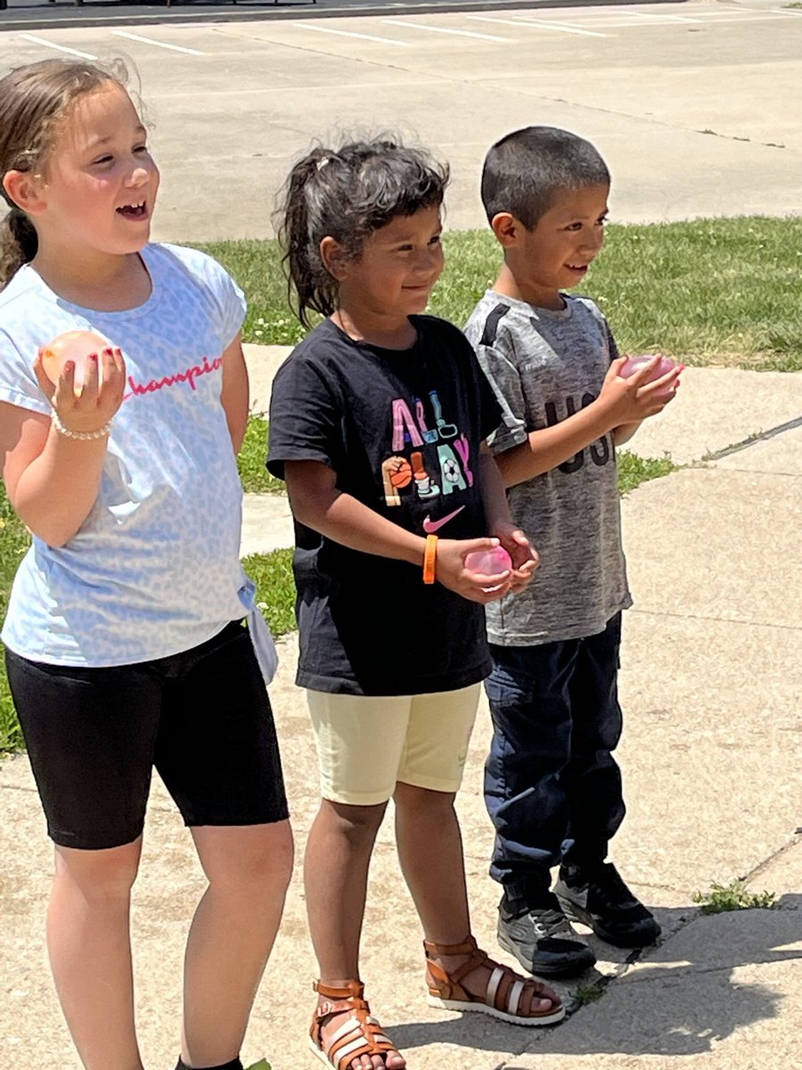 Dr. King Elementary tweet media