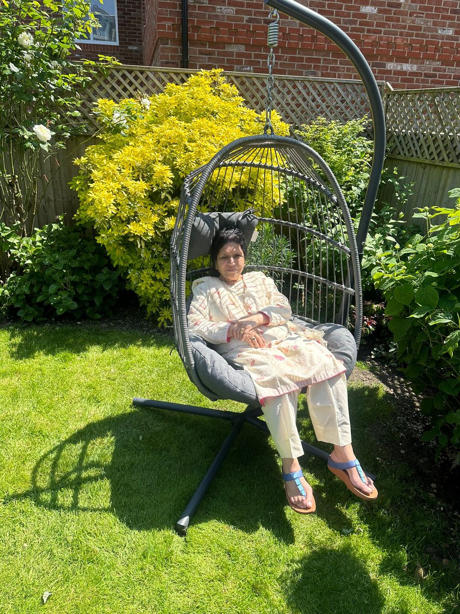 #MamaKhan has decided she is having the weekend off cooking and grandma duties And instead is on a full tour of all her children’s homes for 3 days to be fed, watered and pampered And to be honest, after seven children I don’t blame her! It’s our turn today...