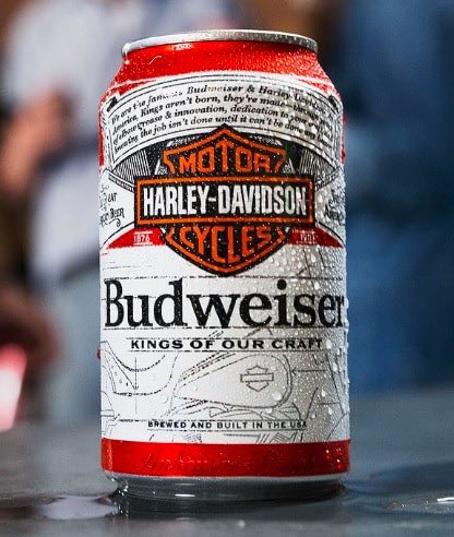 Who at @harleydavidson said in their board meeting “hey… this @budlight controversy is awesome… our customers are idiots so let’s piss off our entire consumer base by grabbing fat stacks and puttin our logo on their can”… literally can’t make this shit up… #progressivelogic