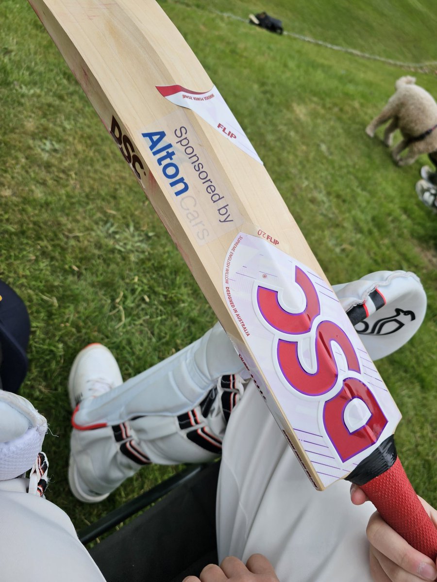 AlisonDixon81's tweet image. George's first game for Barnsley District 2023 season. 3 wickets taken!
@AltonCarsLtd