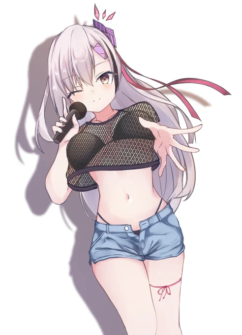 とりあえずナナシちゃん完成した、肌色強いので最近よく見かけるスケスケのトップス着させた