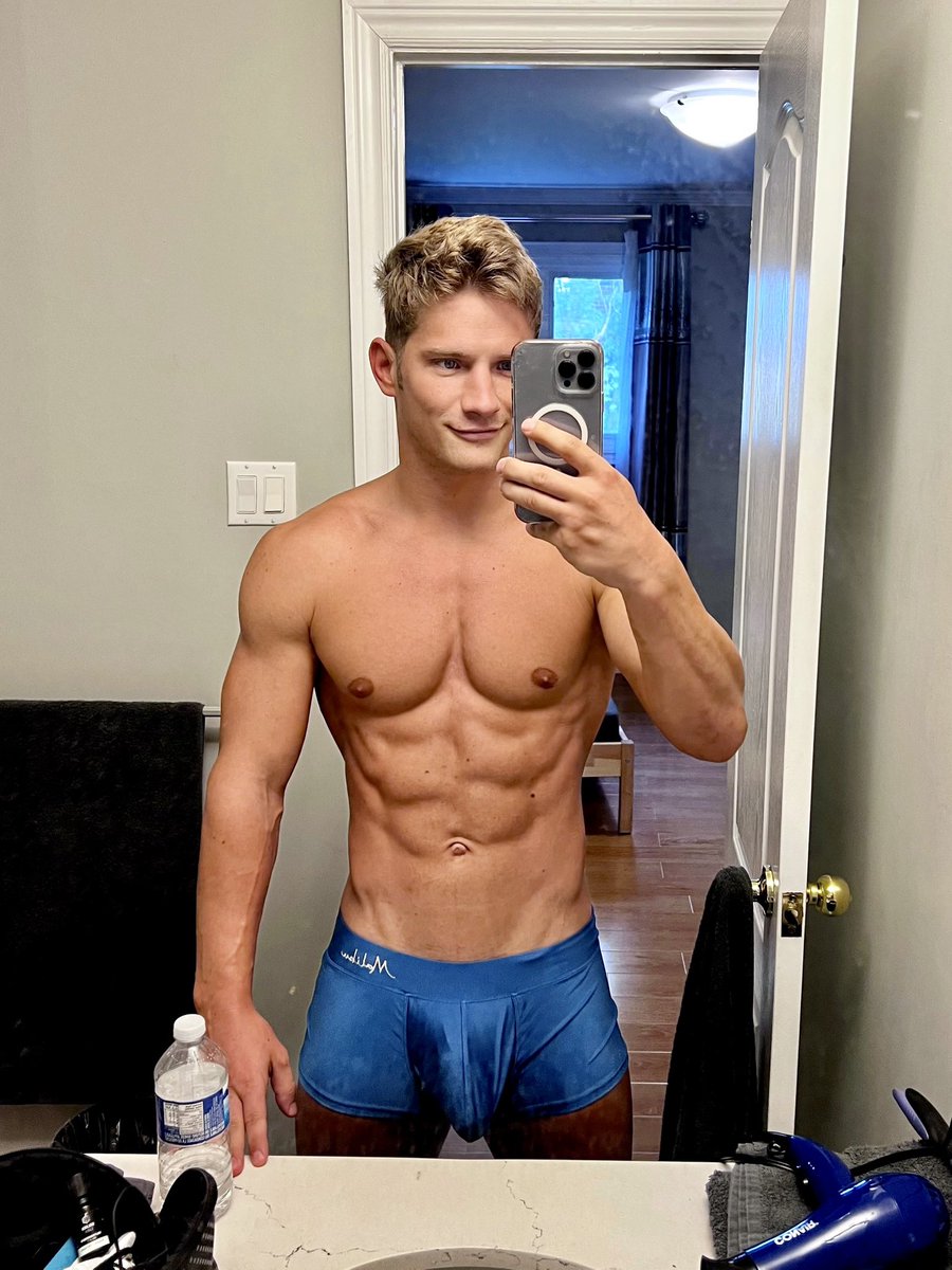 DanielKnightFans on Twitter: "Rt if you find your toothbrush 😈"