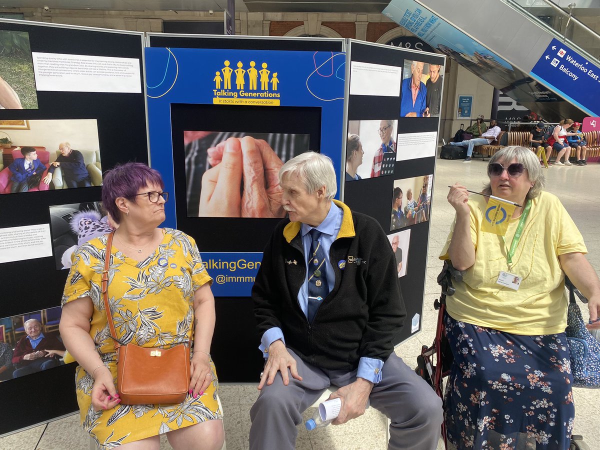 Sarah Mitton tweet media