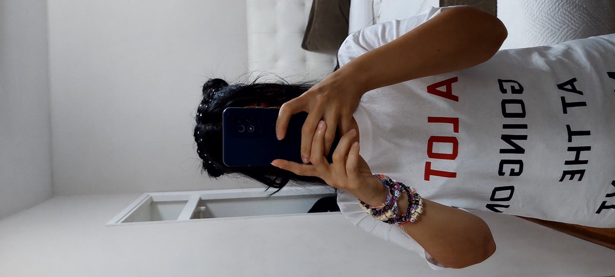 sitme0nurthrone's tweet photo. Round 1 / Round 2
#TeamManija? Obviooo 🫶🙌💕✨️
#TaylorPartyUy
@TaylorSwiftUy
@taylornation13
@taylorswift13 COME TO LATAM!!! #TheErasTourLatam 🇺🇾🙏 https://t.co/KaUDhE51t0