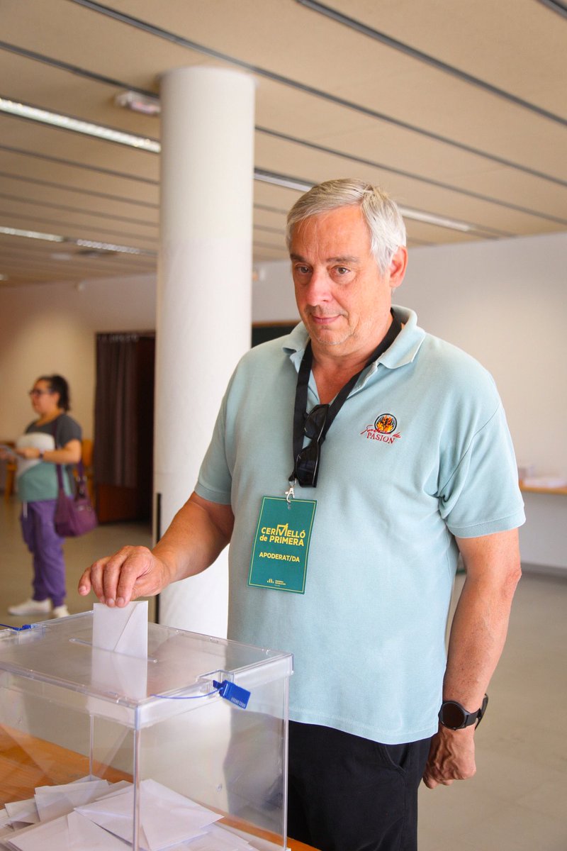 ⌛️3 hores…

Així segueix la jornada electoral amb els candidats i candidates del #cervellódeprimera🟡🟢 

🙋🏻Que ni un vot es quedi a casa!