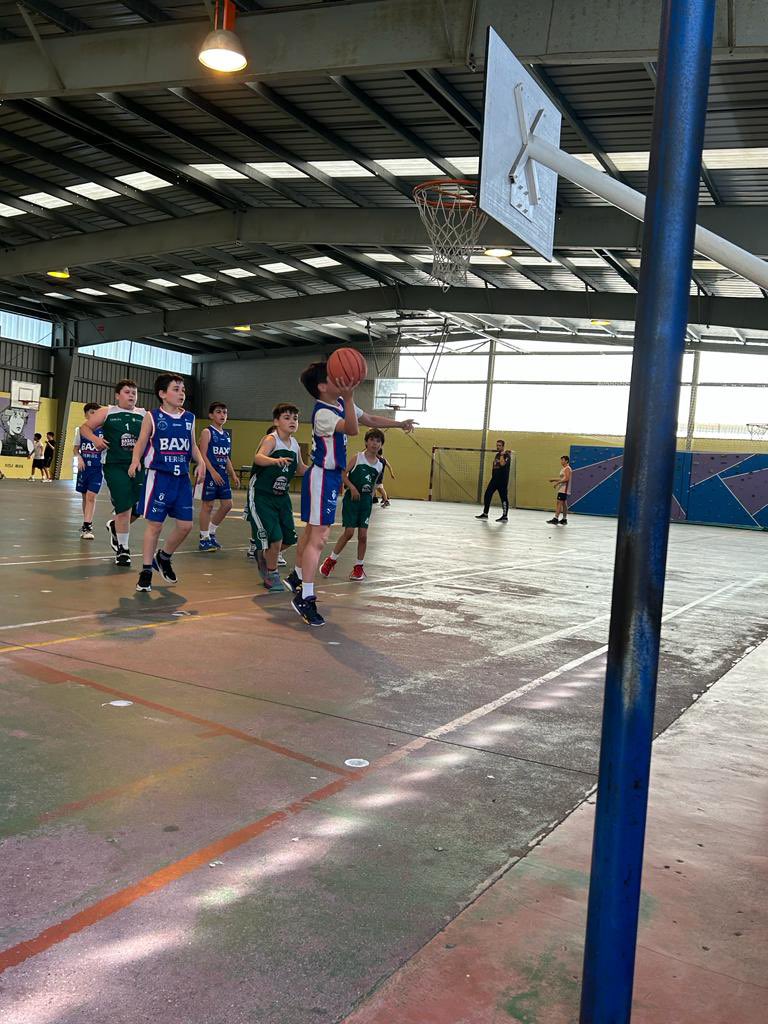 UniFerrol's tweet photo. #Premini Masculino
Baxi Ferrol 68 - Ashtanga Yoga Basket Ferrol 18
Con este resultado los preminis del BAXI Ferrol finalizan primeros del grupo 2 de #CopaPremium y pasan a la final A4
Mucha suerte, chicos!!! https://t.co/5eKsC2iQi8